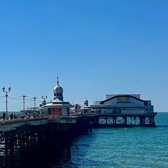 North Pier, Blackpool à vendre - Photo principale - Image 2 de 15