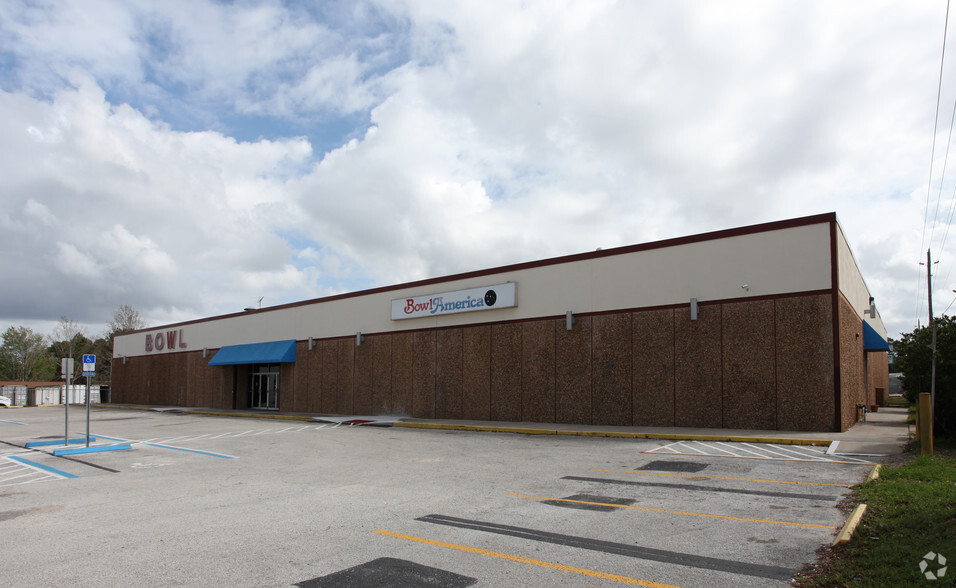 361 Blanding Blvd, Orange Park, FL for lease - Building Photo - Image 1 of 13