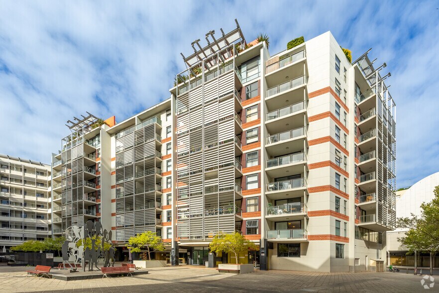 68 Mountain St, Ultimo à louer - Photo principale - Image 1 de 5