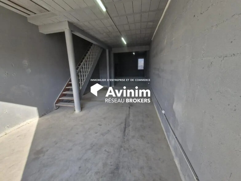 Industrial in Mitry-Mory for lease - Interior Photo - Image 2 of 4