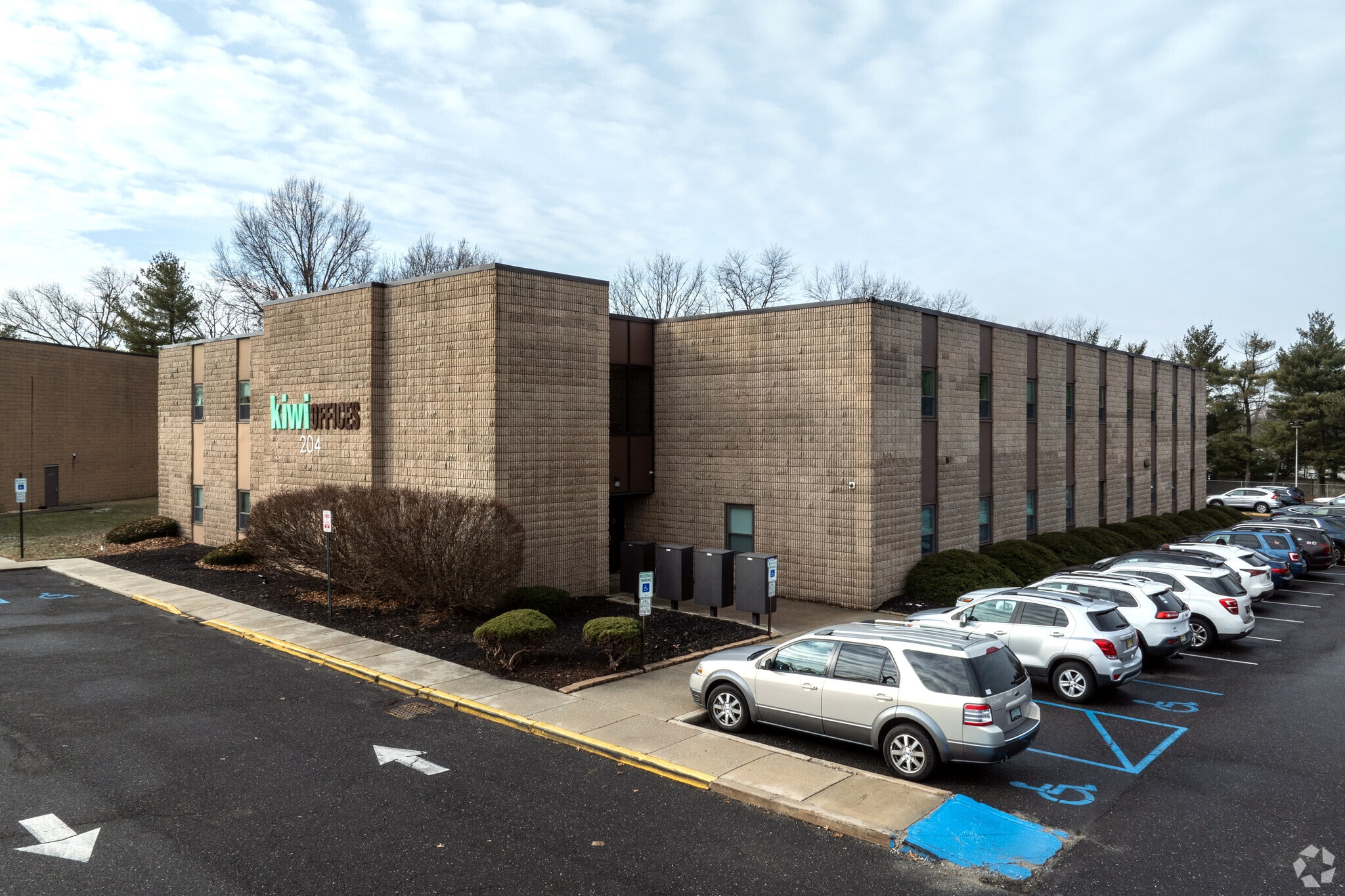 204 Ark Rd, Mount Laurel, NJ for lease Primary Photo- Image 1 of 17