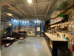 1086 N 4th St, Columbus, OH for lease Building Photo- Image 2 of 2