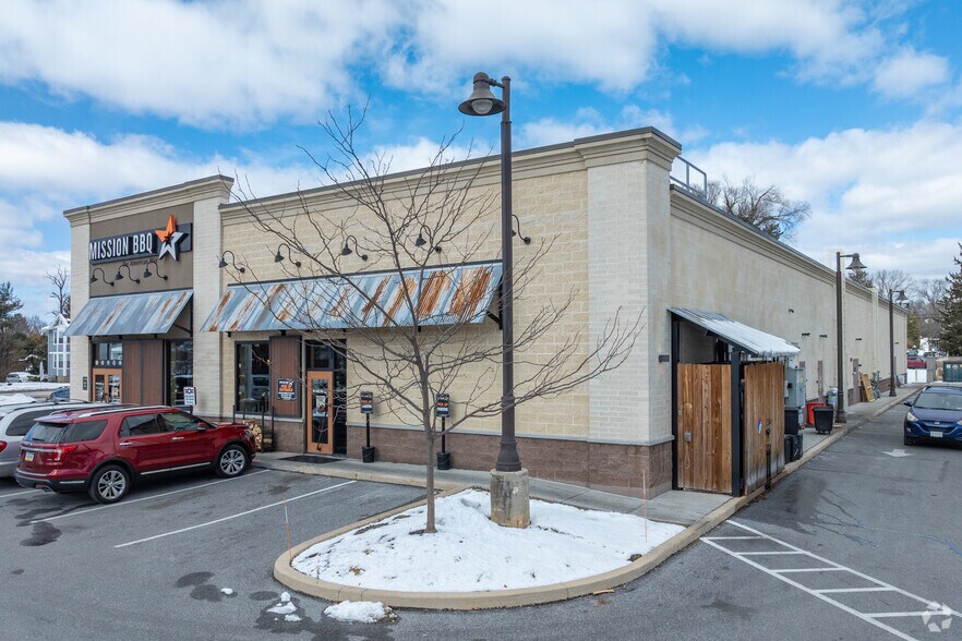 25 N 32nd St, Camp Hill, PA à louer - Photo du bâtiment - Image 2 de 5