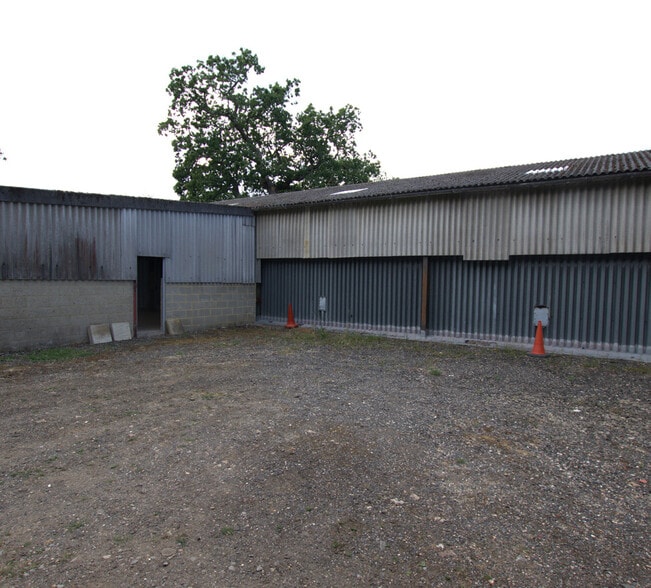 Bullfinches Farm, Eridge Green for lease - Building Photo - Image 2 of 2
