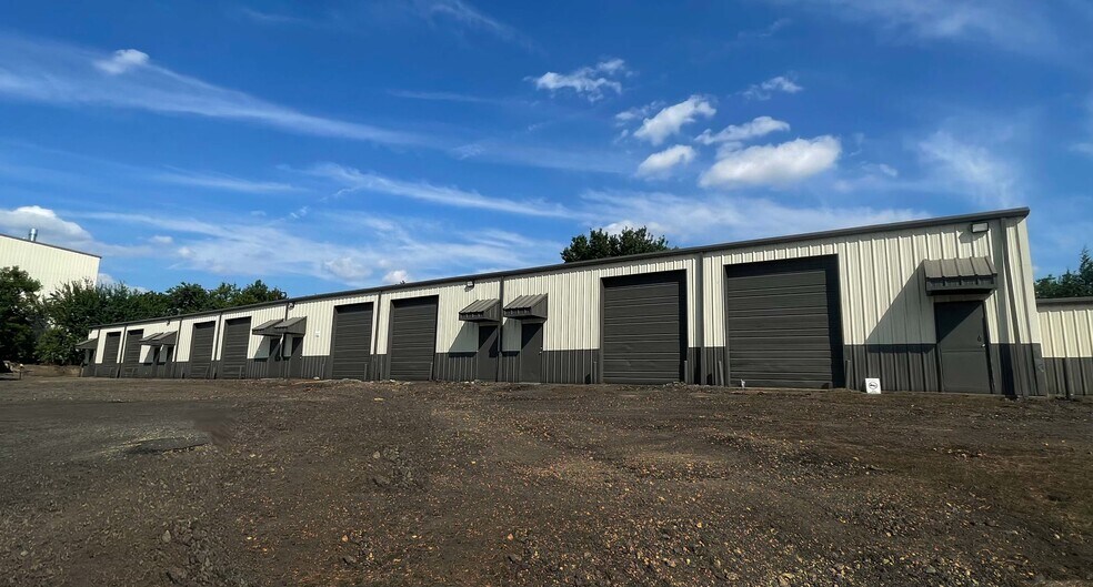 701-735 S 6th Ave, Mansfield, TX à vendre - Photo du bâtiment - Image 3 de 7