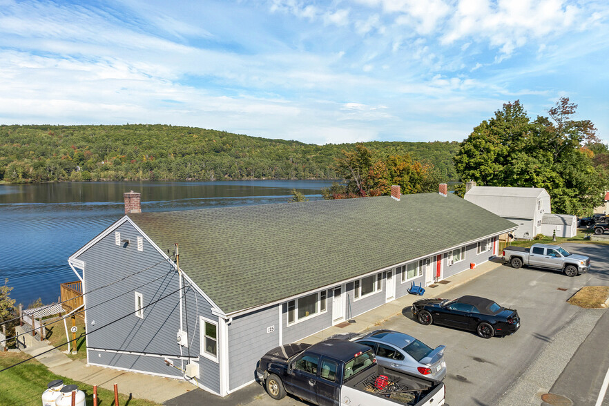 21 Unit Portfolio at Mascoma Lake, NH portfolio of 4 properties for sale on LoopNet.ca - Building Photo - Image 2 of 86