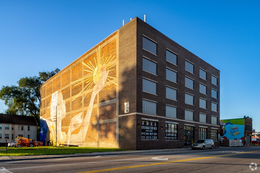 7930 Mack Ave, Detroit, MI à vendre - Photo du bâtiment - Image 2 de 10