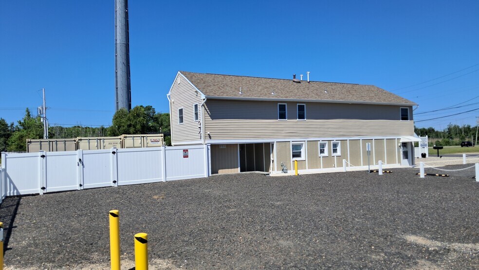 3103 Veeder Ave, Toms River, NJ à vendre - Photo du bâtiment - Image 2 de 30