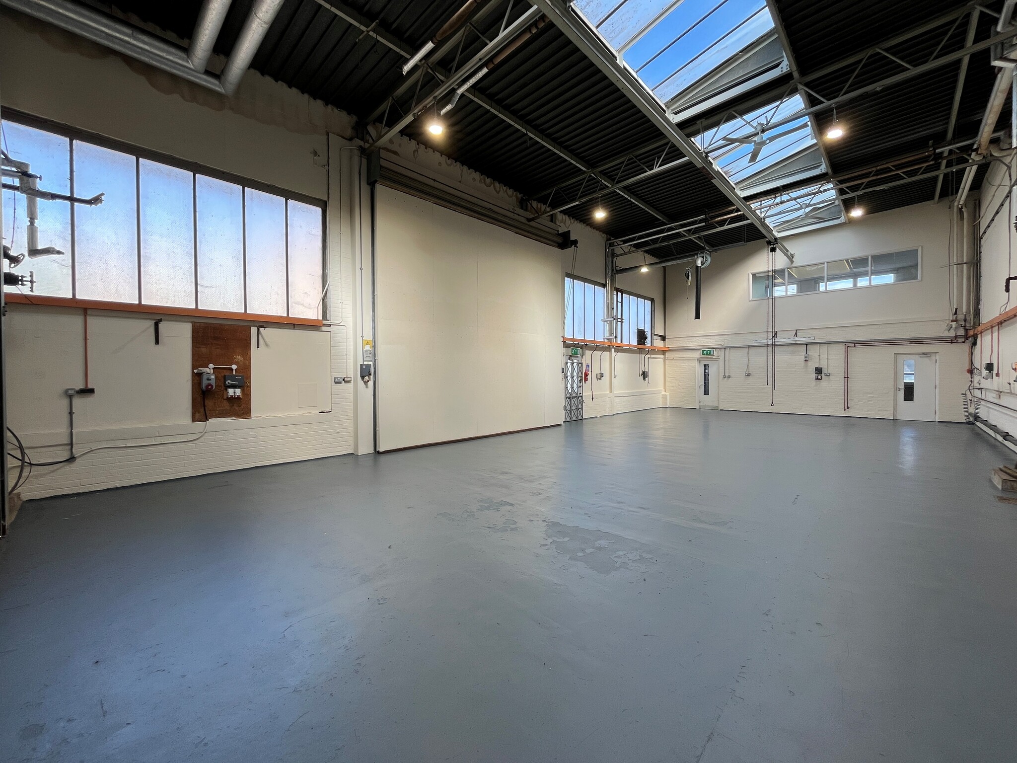 42 Wrest Park, Silsoe for lease Building Photo- Image 1 of 17