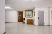 Interior local