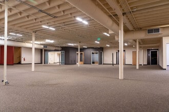 1001-1005 Broadway St, Vancouver, WA for lease Interior Photo- Image 2 of 5
