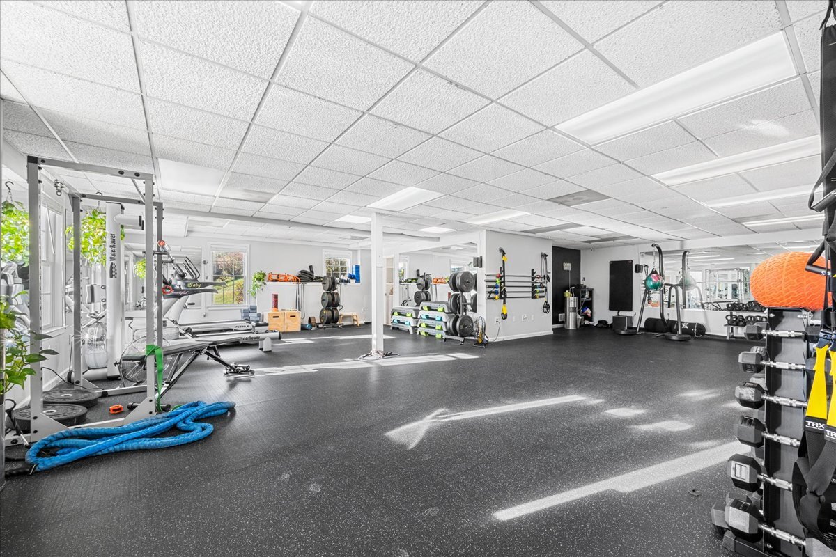 620 Route 32, Uncasville, CT for sale Interior Photo- Image 1 of 15