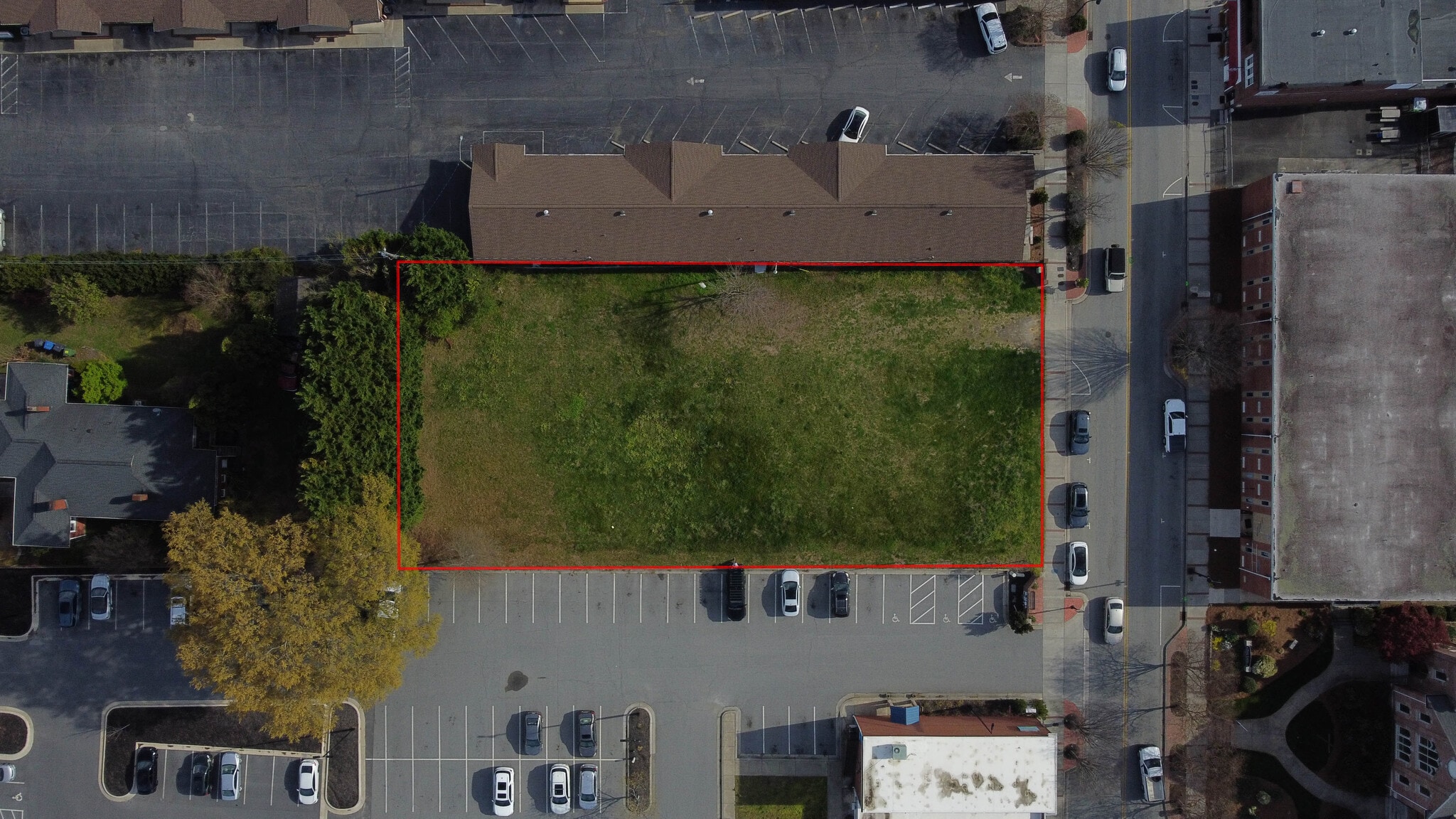 133 N Main St, Kernersville, NC for sale Primary Photo- Image 1 of 14
