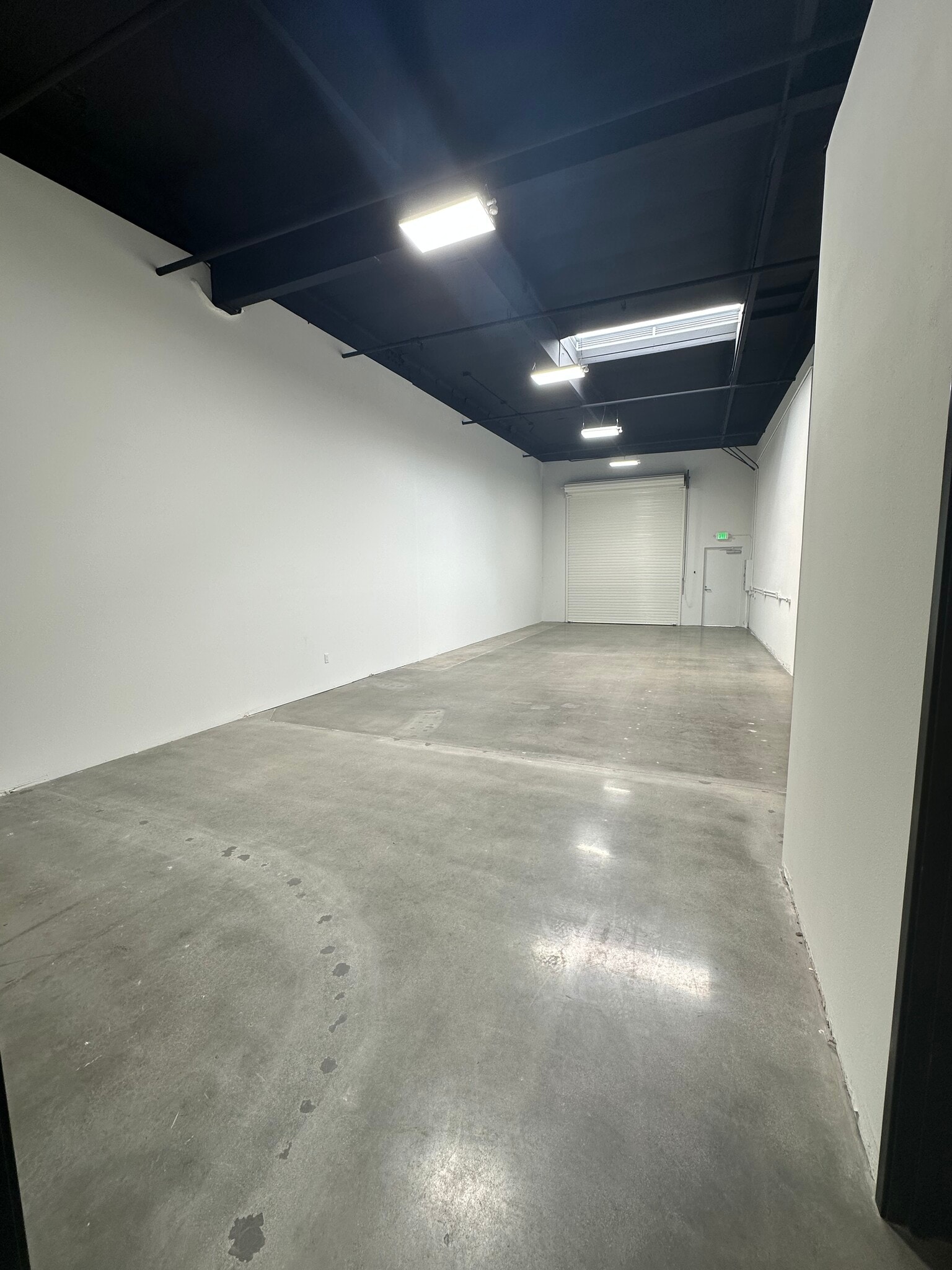 27141 Aliso Creek Rd, Aliso Viejo, CA for lease Interior Photo- Image 1 of 4