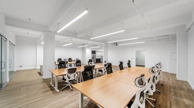 153 W 27th St, New York, NY for lease Interior Photo- Image 2 of 7