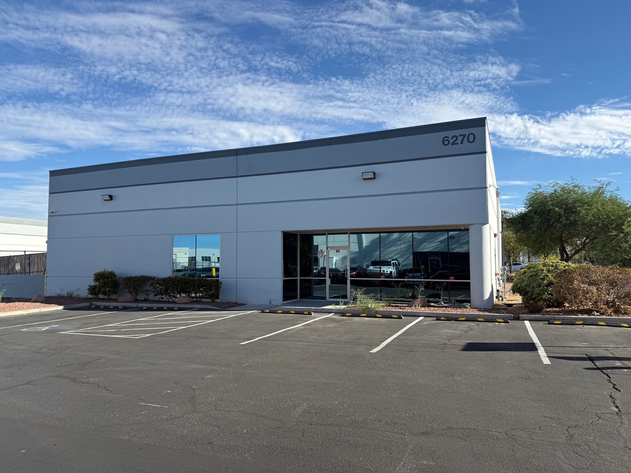 6270 Banning Creek Dr, Las Vegas, NV for sale Building Photo- Image 1 of 29