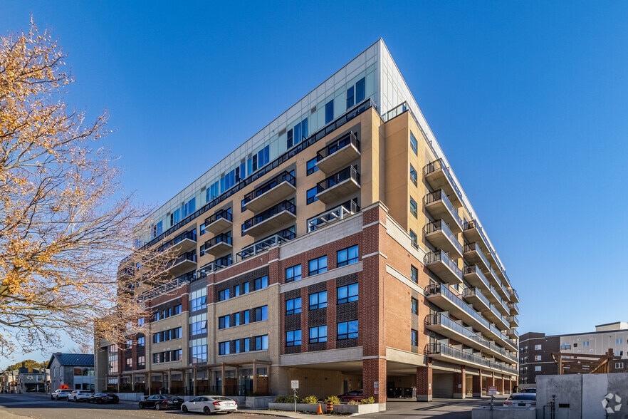 652 Princess St, Kingston, ON à vendre - Photo du bâtiment - Image 2 de 20