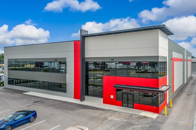 Plus de détails pour 31780 Marshall Rd, Abbotsford, BC - Industriel à louer