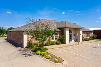 Plus de détails pour 1400 & 1404 S Fretz Ave – Bureau à vendre, Edmond, OK