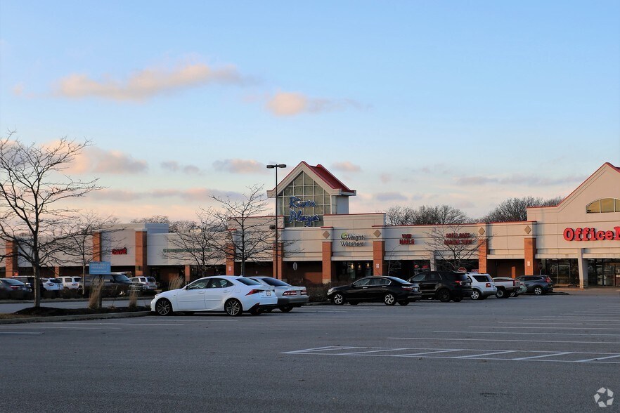 21810-22160 Center Ridge Rd, Rocky River, OH for lease - Primary Photo - Image 2 of 10
