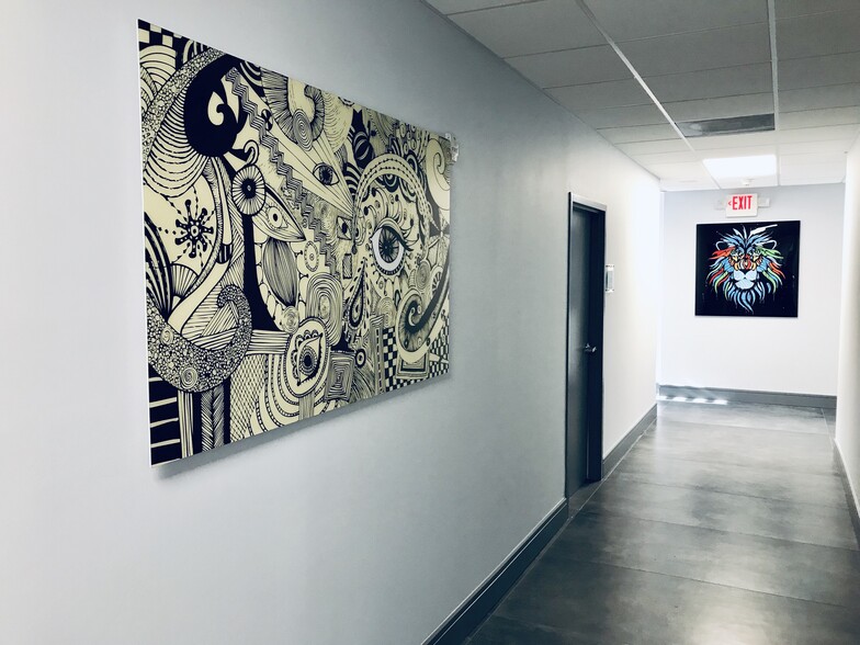 8660 W Flagler St, Miami, FL à louer - Photo du bâtiment - Image 2 de 5