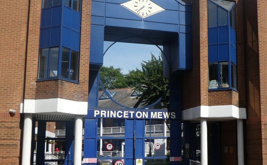 167-169 London Rd, Kingston Upon Thames à vendre - Photo du bâtiment - Image 2 de 8