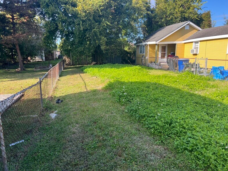 921 Westbank expy, Gretna, LA à vendre - Photo du bâtiment - Image 3 de 7