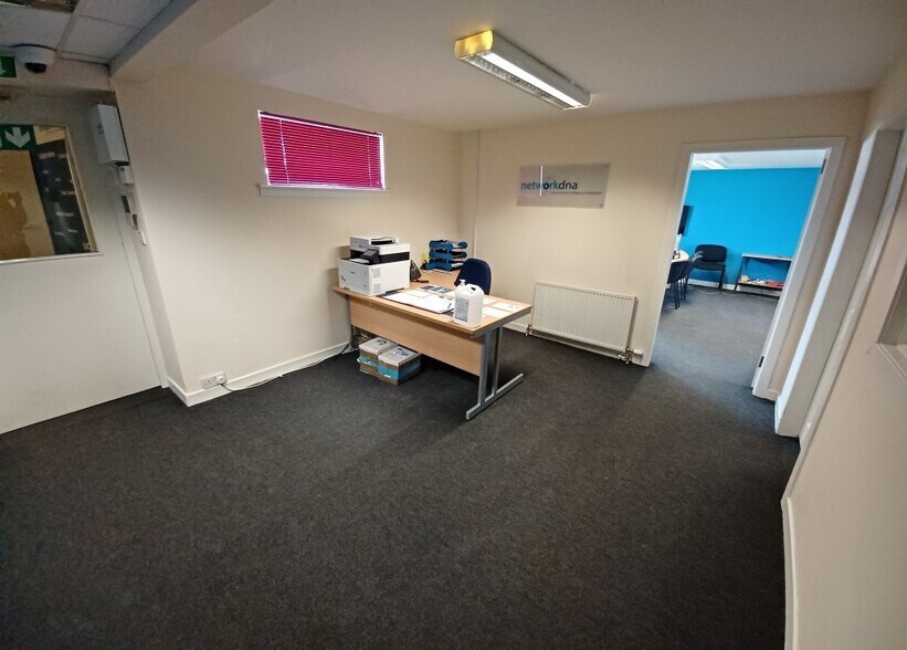 5 Novar Pl, Aberdeen for lease - Building Photo - Image 2 of 5