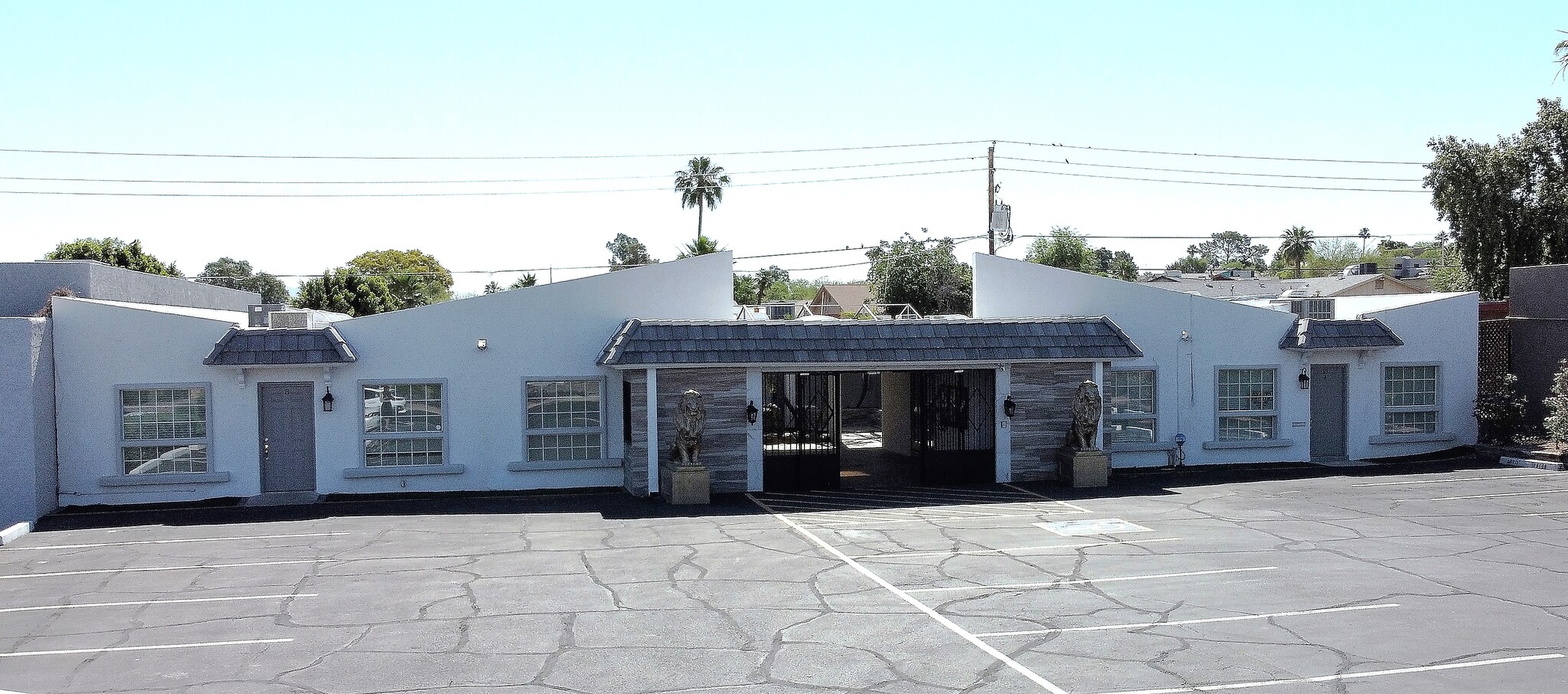 14819 N Cave Creek Rd, Phoenix, AZ for lease Building Photo- Image 1 of 17
