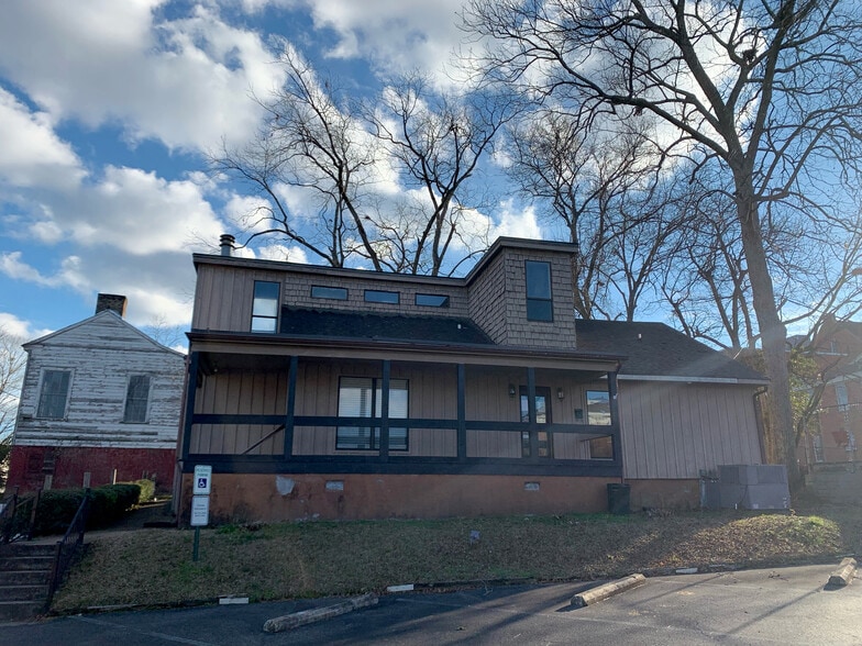 219 8th St N, Columbus, MS for sale - Building Photo - Image 1 of 18