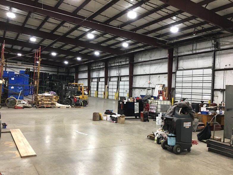 1181 Grill Rd, Van Wert, OH à vendre - Photo du bâtiment - Image 3 de 7