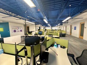 301 Pennsylvania Pky, Indianapolis, IN for lease Interior Photo- Image 1 of 5