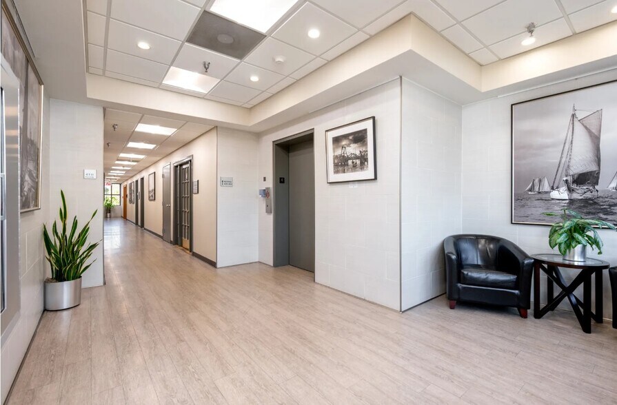 621 Ridgely Ave, Annapolis, MD à vendre - Photo du bâtiment - Image 3 de 9