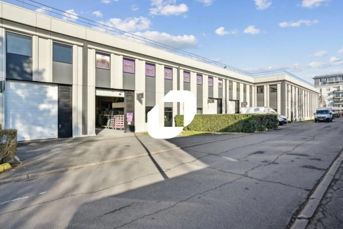 Flex dans Lognes à louer Photo du bâtiment- Image 1 de 14