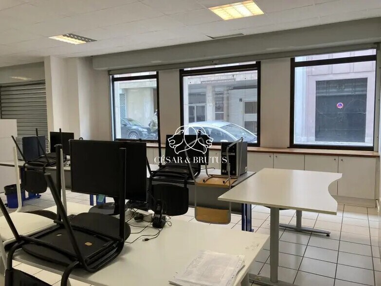 45 Rue Sully, Lyon à vendre - Photo du bâtiment - Image 3 de 24