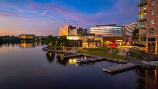 Plus de détails pour 1950 Hughes Landing Blvd, The Woodlands, TX - Commerce de détail à louer