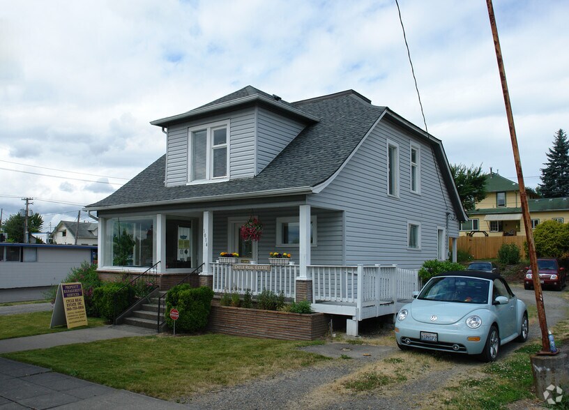 1014 4th Ave E, Olympia, WA à vendre - Photo du bâtiment - Image 2 de 2