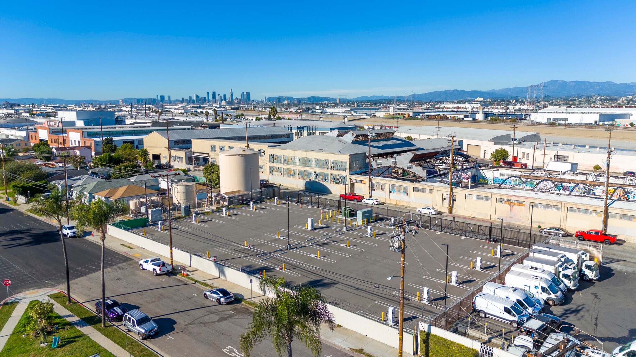 4441 E 52nd St, Vernon, CA for lease Primary Photo- Image 1 of 6