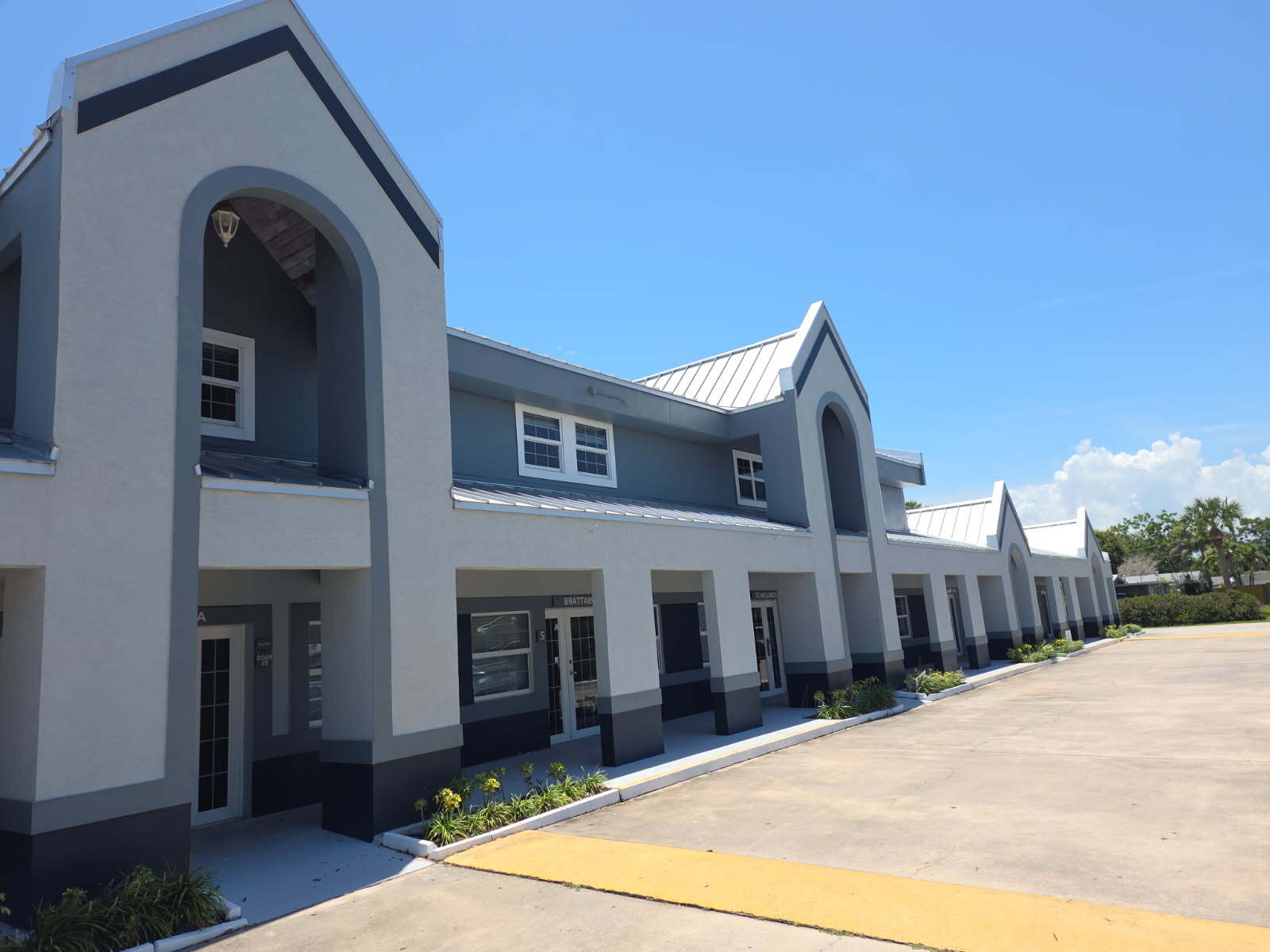 333 17th St, Vero Beach, FL for lease Building Photo- Image 1 of 7