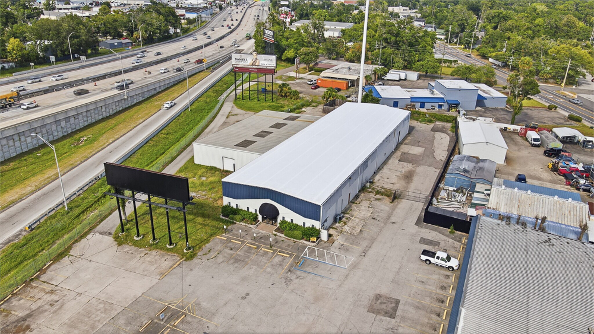 619 Cassat Ave, Jacksonville, FL à louer Photo du bâtiment- Image 1 de 44