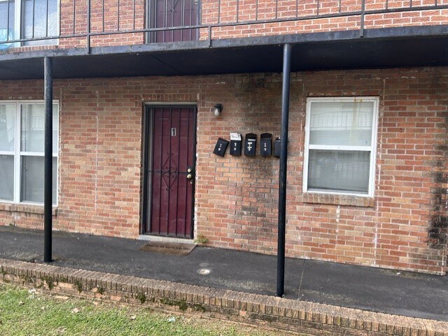 706 N 5th St, Memphis, TN à vendre - Photo du bâtiment - Image 2 de 17