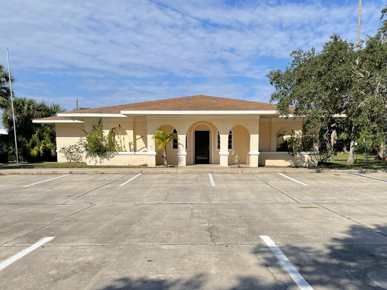 1428 Valentine St, Melbourne, FL for sale - Building Photo - Image 1 of 35