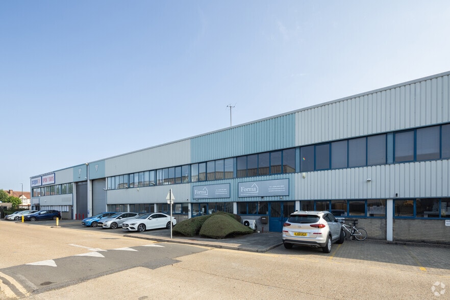 Streatham Rd, Mitcham for sale - Building Photo - Image 3 of 3