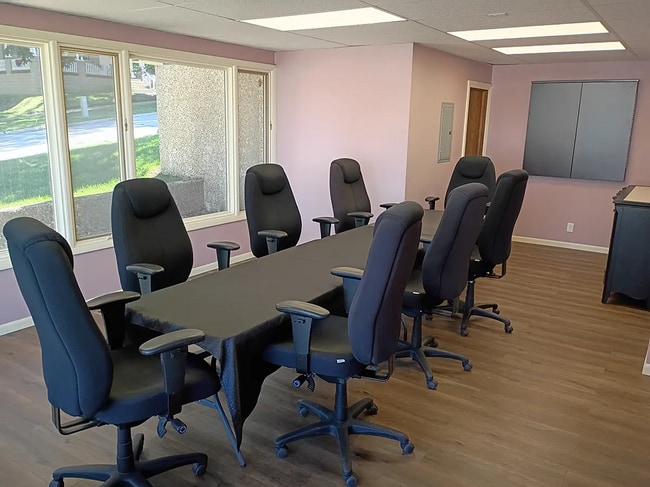 More details for 110 S 6th St, Sac City, IA - Coworking for Lease