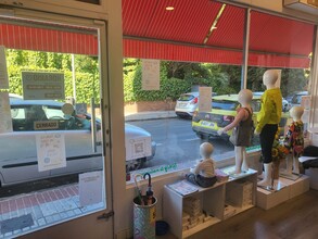 Retail in Madrid, Madrid for lease Interior Photo- Image 2 of 7