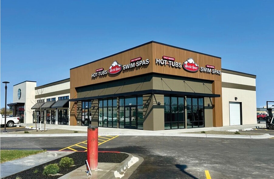 797 E Anderson St, Idaho Falls, ID à louer - Photo du bâtiment - Image 2 de 4