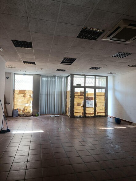 Luis Reyes, 27, Bullas, Murcia for lease - Interior Photo - Image 2 of 11
