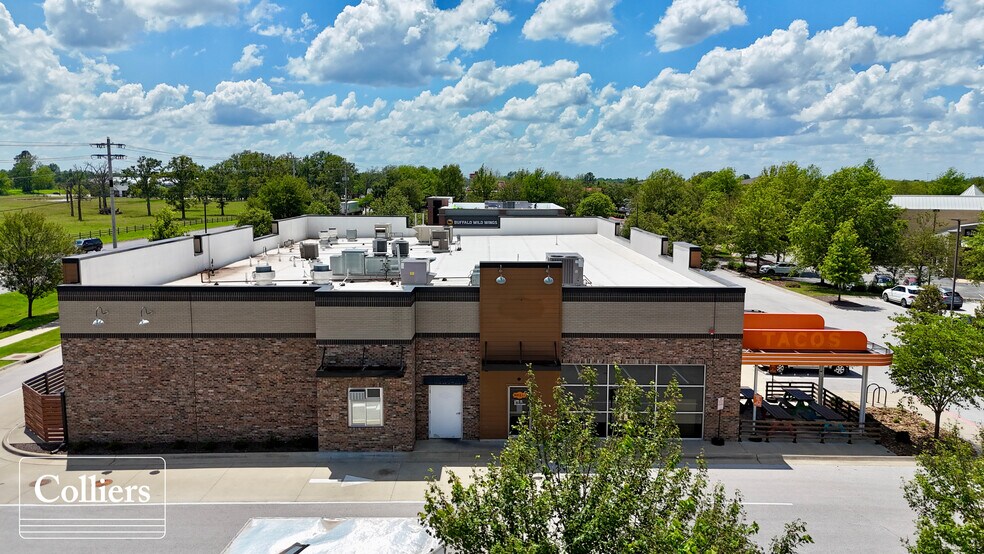 1210 J.T.L Parkway, Springdale, AR for lease - Building Photo - Image 3 of 7