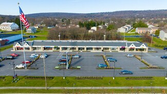 Plus de détails pour 3915 E Market St, York, PA - Commerce de détail à louer