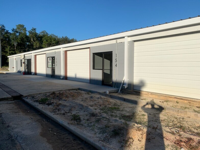 140 Palm St NE, Live Oak, FL à louer - Photo du bâtiment - Image 3 de 26